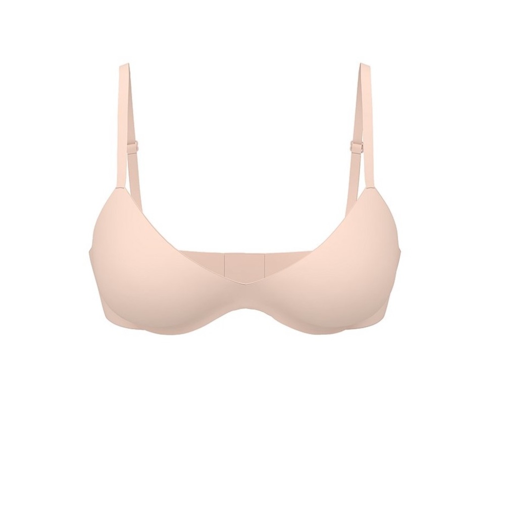 Victoria’s Secret - FlexFactor Lightly plunge Demi Bra - Picture 4 of 4